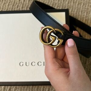 Gucci GG Black Leather Belt in Black Leather Size 75 0.8"